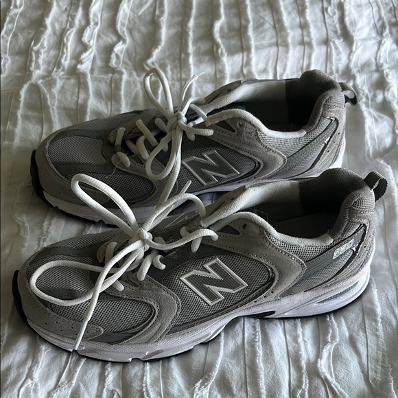 Men’s New Balance 530 Gray Sneakers